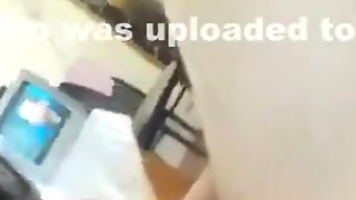 Turkish girlfriend blows dick