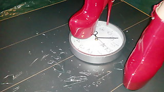 Lady L crush  clock with red boots.