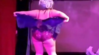 Burlesque Striptease