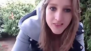 Broadcasting while undressing and masturbating outdoors in a park 480p 600k 193226261