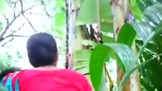 Desi aunty fucked at farm