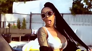 Worldstar HipHop Candy Model Paris Richards - Run It Up (Music Video)