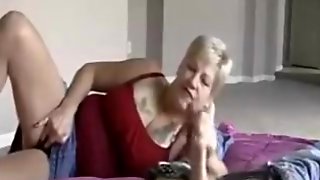 Grannys Handjob While Playing Wet Dripping Pussy