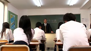 Japonesas, Uniforme Escolar