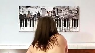 Orgasm Ass Oil Solo