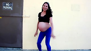 Pregnant street-41 years old with second pregnancy