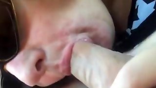 Chubby wife gives to her fat hubby great deepthoat blowjob