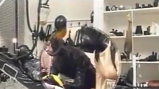 Veronica Moser, Rubber Pissing