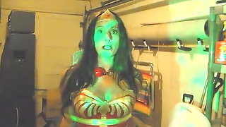 Wonder Woman Captured, Spandex