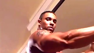 Gay Muscle Worship, Bodybuilder Gay