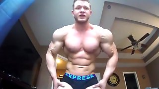 Popper Training with Veiny Muscle God 1
