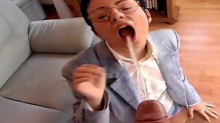 Filthy sex with short haired MILF - kinky retro sex video