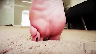 Giantess Sasha