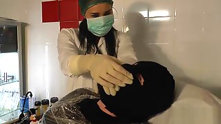 Nurse smothers patient