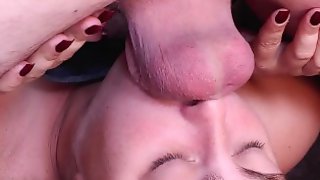 Curvy Amateur Facefucking and Extreme Gagging Deepthroat