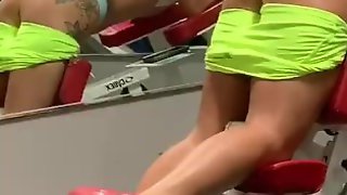 Sexy Workout in thong milf public gym