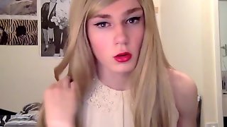 Crossdresser Trio, Solo Annabelle