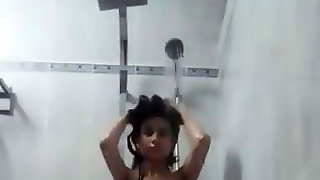 Ammara Muzaffar Taking Shower For Boy friend