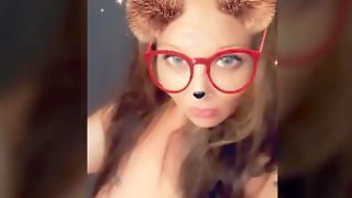 Pawg princess first orgasm on cam