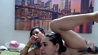Mexican bbw latina gets a face full of squirt