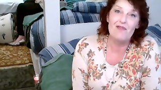 V 325 roleplay married middle aged mother of 4 tries to do porn