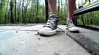 Russian girl converse crush roaches