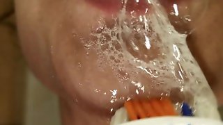 Extreme gagging, mouth and spit fetish - Short version