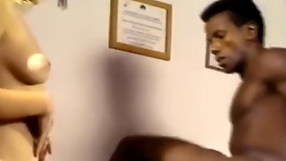 Girl fucks a big black cock in her office - CDI
