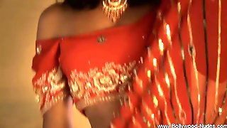 A Red Dress Of Seduction From The Lovely Bollywood 