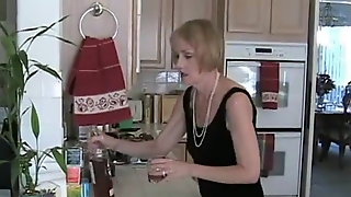 Sexy MILF Naked In The Kitchen Blowjob