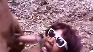 Crazy Ebony Mom fuckin in the car and outdoor