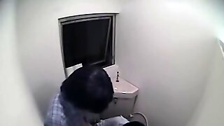 Hidden Japan Bathroom Blowjob