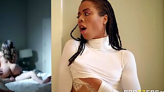 Ella Knox, Kira Noir & Charles Dera in threesome pussy fuck