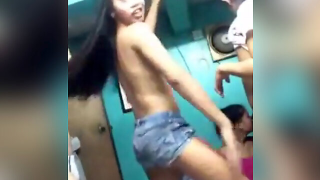 Ladyboy Jasmine, Dance Shemale