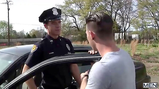 Queer Police guy screws guy on side of Police Cruiser