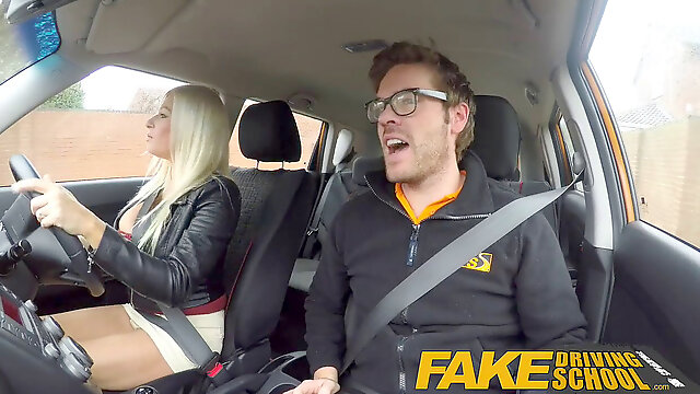 Fake Driving School squirting climax buxomy mummy takes creampie after lesson
