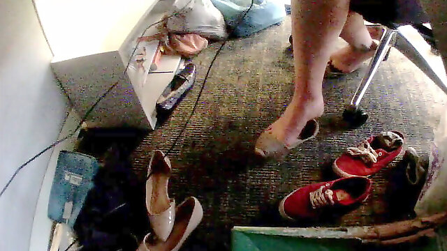 CANDID UNDER DESK OFFICE bootPLAY four - SHOE drop, DANGLING, DIPPING