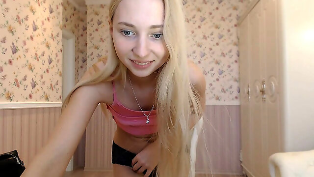 Skinny RUSSIAN CHATURBATE damsel FOXVR@CB PT 1