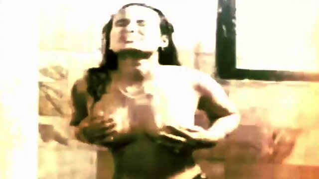 Indian aunty sextoys hindi video mms