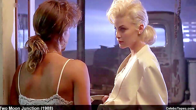 Sherilyn Fenn & Kristy McNichol Frontal bare And crazy orgy