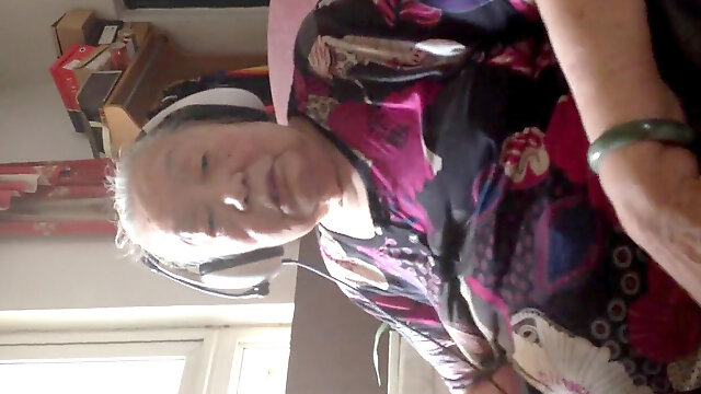 Chineschische Oma, Reife Oma, Chinesische Granny