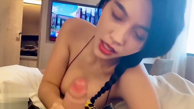 Busty Chinese Milf Having Sex In Hotel With Boyfriend