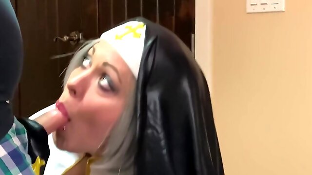 Cosplay, Nun