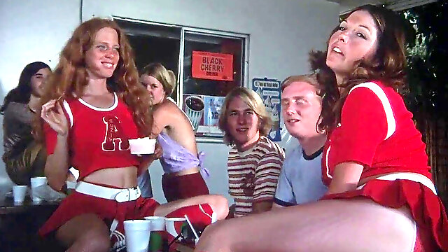 The Cheerleaders 1973 total video