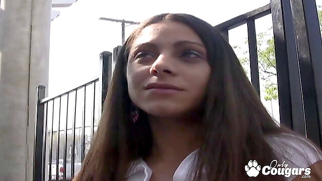 Amina Sky Wraps Her Meaty cooch Lips Around A shaft She Just encountered