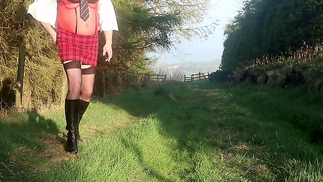 Crossdresser Outdoors