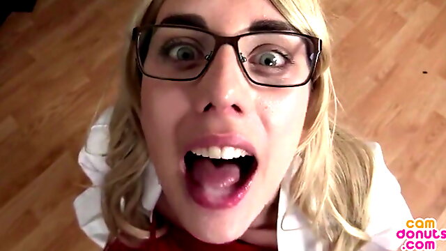 Nerd Blowjob And Swallow