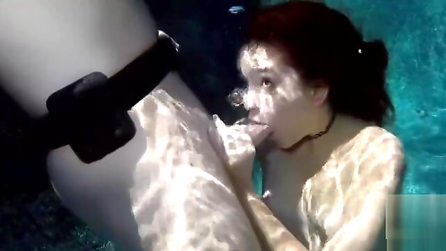 Underwater Blowjob