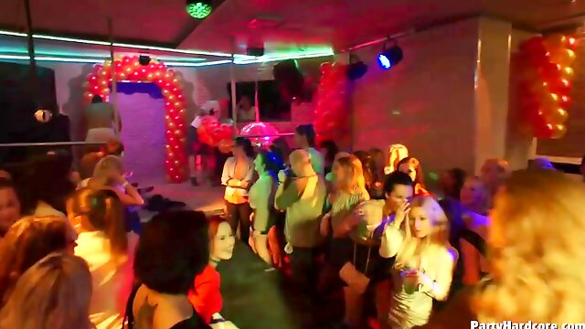 Spoiled college girls are dancing in the night club and having sex with random guys