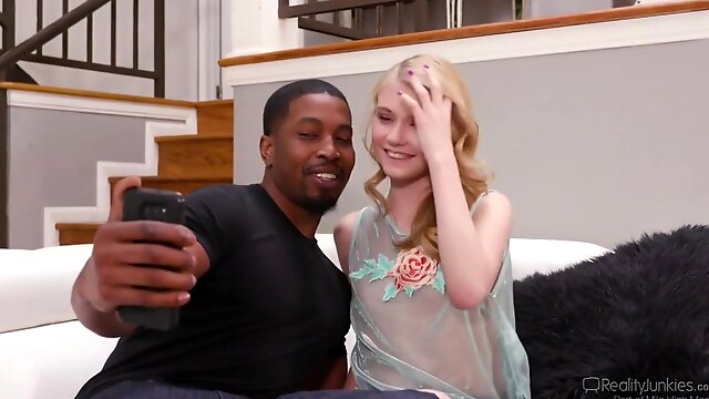 Hannah Hays Interracial, Isiah Maxwell